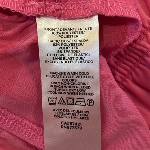 Ann Taylor sleeveless blouse - Picture 7 of 7